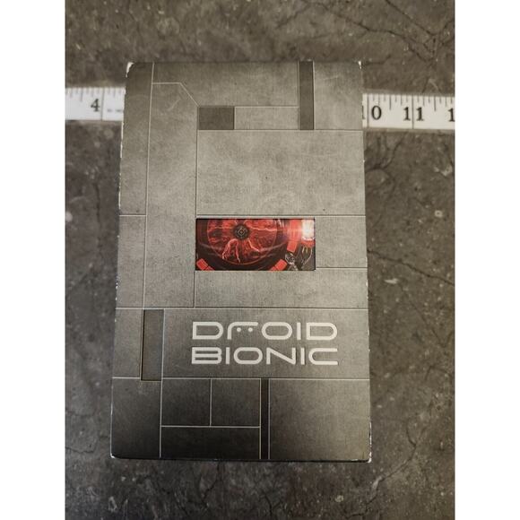 Motorola Droid Bionic XT875 8GB Black Verizon‎ Phone Must Read - Picture 1 of 11